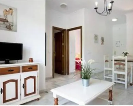 Apartamento Mediterraneo 105 *
